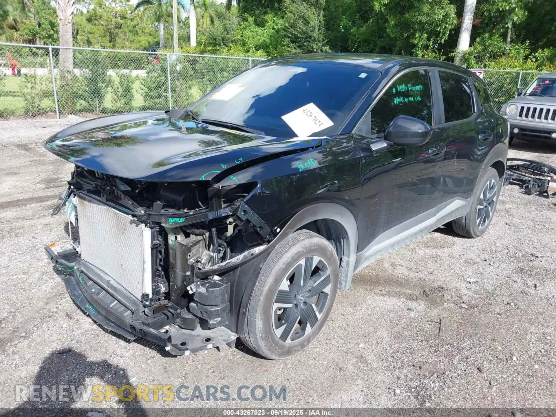 2 Photograph of a damaged car 3N8AP6CB7SL341521 NISSAN KICKS 2025