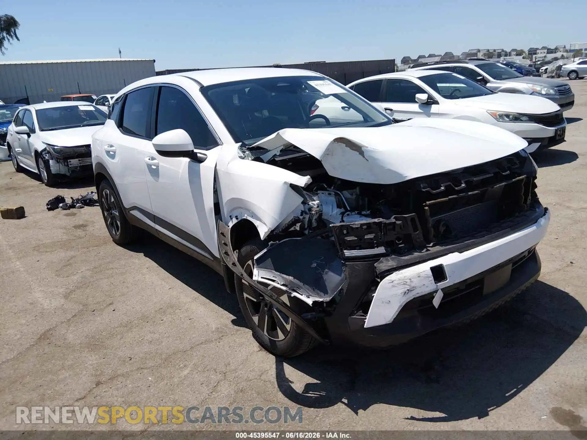 1 Photograph of a damaged car 3N8AP6CB7SL405315 NISSAN KICKS 2025