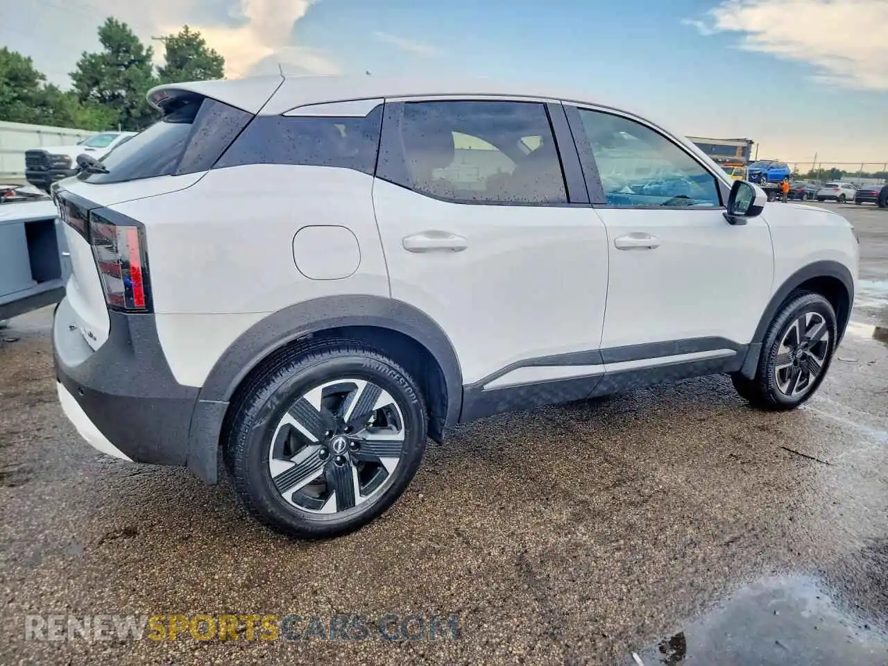 3 Фотография поврежденного автомобиля 3N8AP6CB7SL408456 NISSAN KICKS 2025