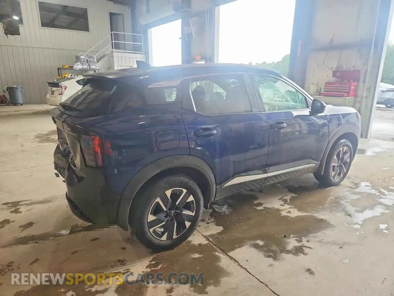 3 fotografías del automóvil dañado 3N8AP6CB8SL435245 NISSAN KICKS 2025