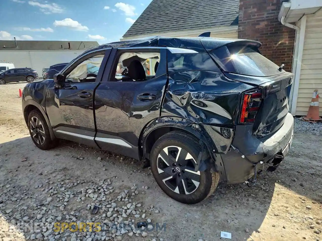 2 Photograph of a damaged car 3N8AP6CBXSL400335 NISSAN KICKS 2025