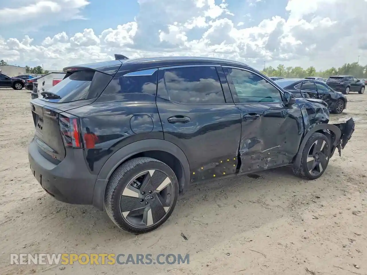 3 Photograph of a damaged car 3N8AP6DA0SL431843 NISSAN KICKS 2025
