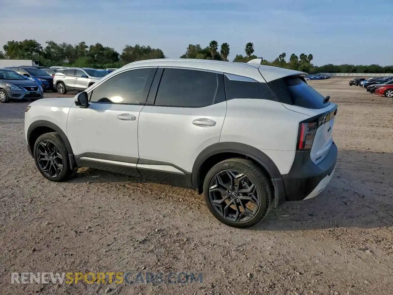 2 Photograph of a damaged car 3N8AP6DA4SL336721 NISSAN KICKS 2025