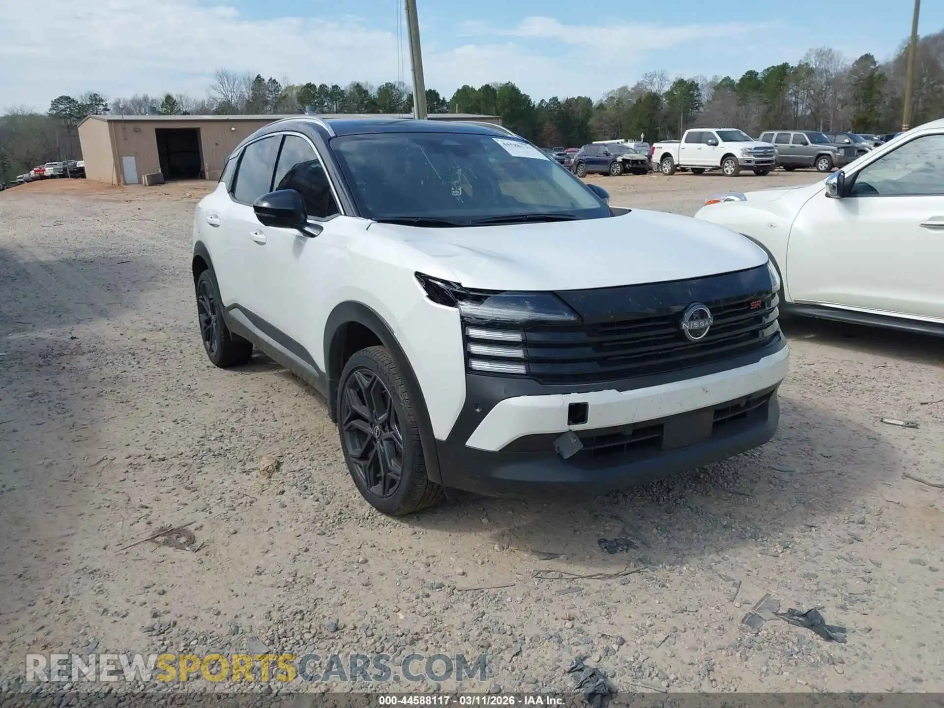1 Photograph of a damaged car 3N8AP6DA5SL392845 NISSAN KICKS 2025