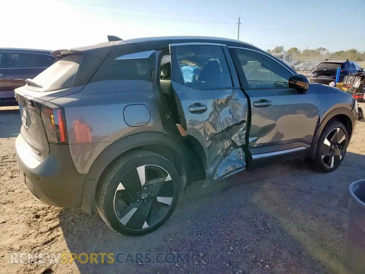 3 Photograph of a damaged car 3N8AP6DA6SL309925 NISSAN KICKS 2025