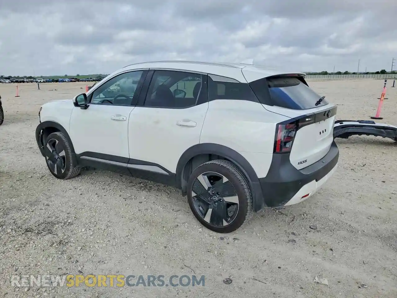 2 Photograph of a damaged car 3N8AP6DA6SL428347 NISSAN KICKS 2025