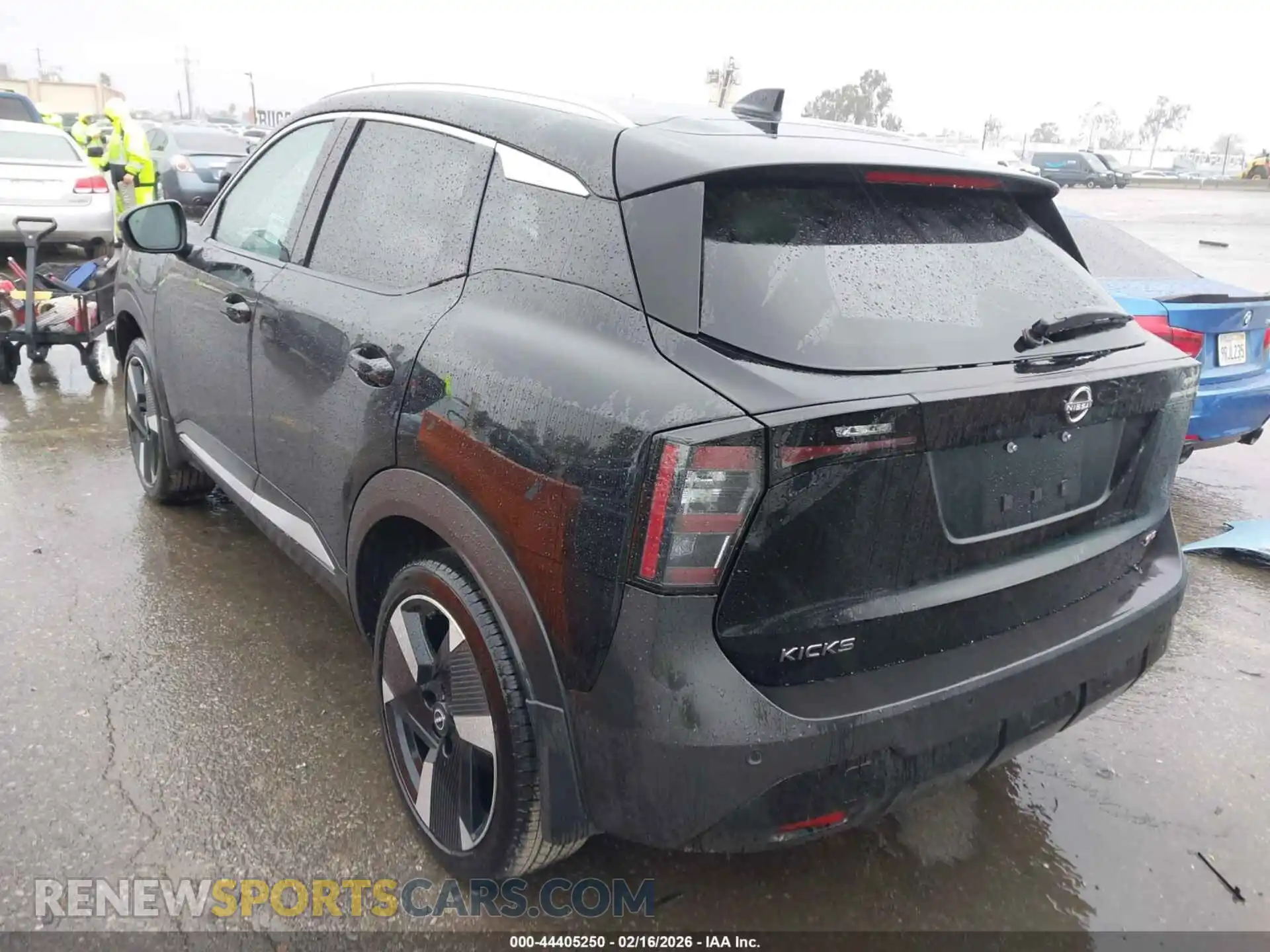 3 Photograph of a damaged car 3N8AP6DA6SL437856 NISSAN KICKS 2025