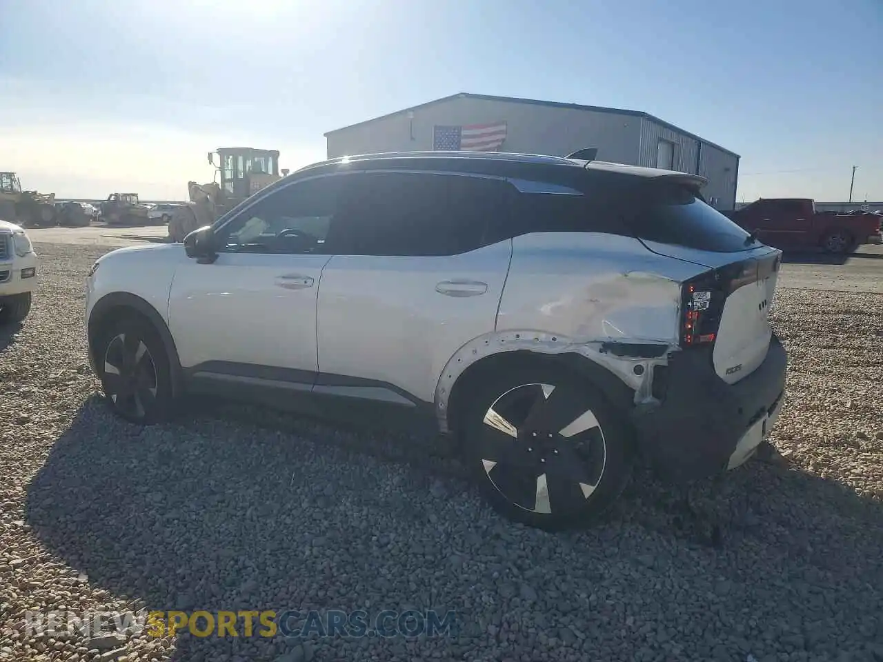 2 fotografías del automóvil dañado 3N8AP6DA9SL312253 NISSAN KICKS 2025