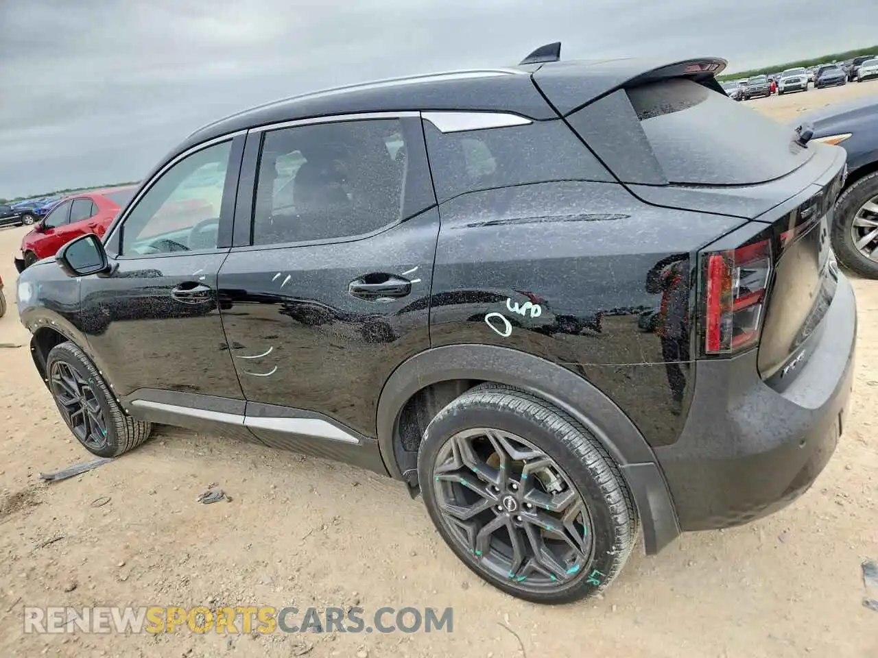 2 Photograph of a damaged car 3N8AP6DA9SL369309 NISSAN KICKS 2025