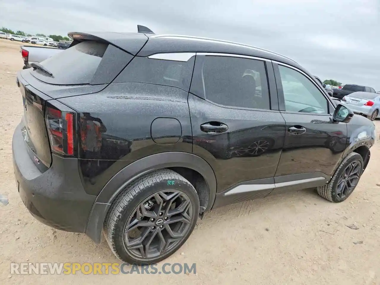 3 Photograph of a damaged car 3N8AP6DA9SL369309 NISSAN KICKS 2025