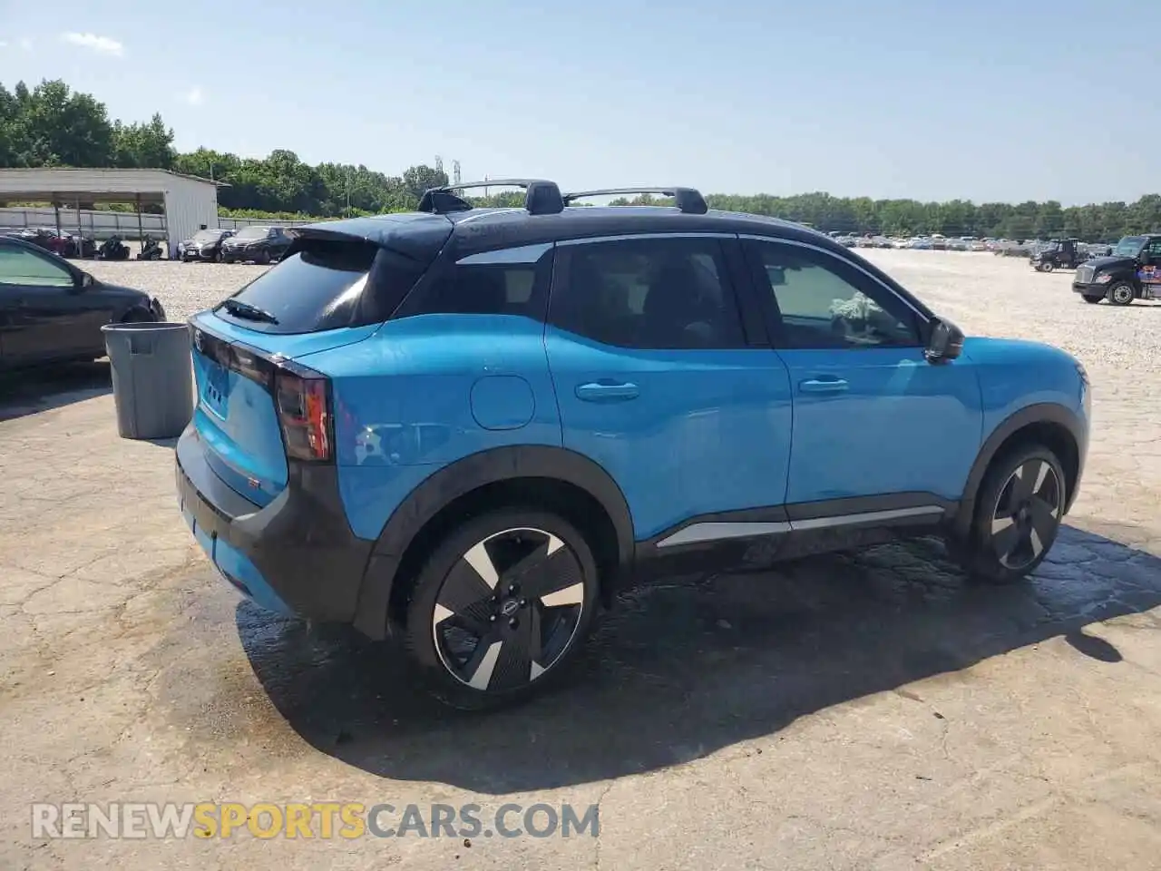 3 Фотография поврежденного автомобиля 3N8AP6DAXSL334522 NISSAN KICKS 2025