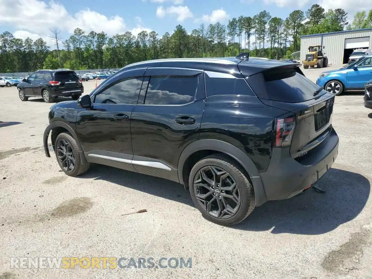 2 Photograph of a damaged car 3N8AP6DAXSL335704 NISSAN KICKS 2025