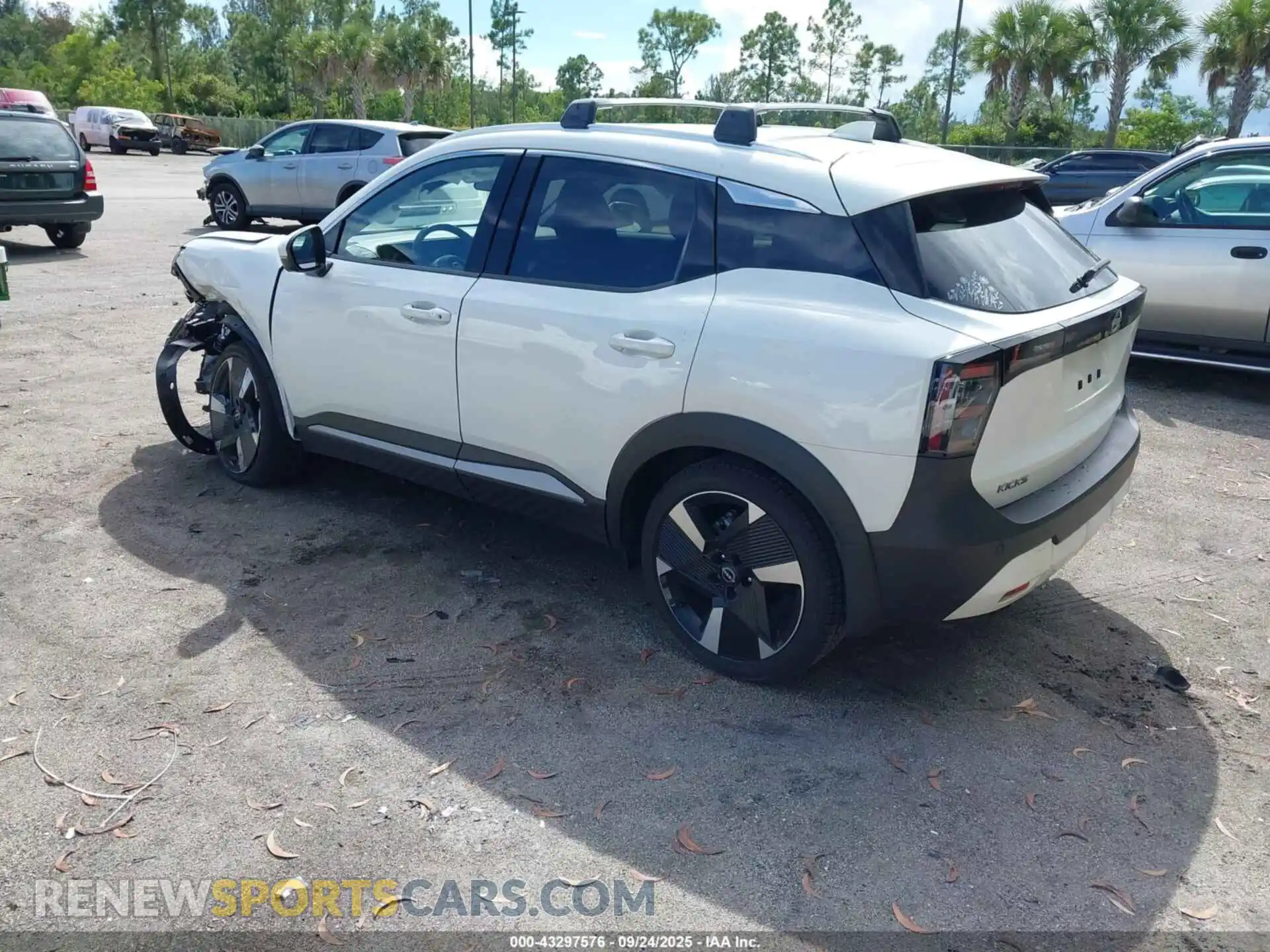 3 Photograph of a damaged car 3N8AP6DB0SL398805 NISSAN KICKS 2025