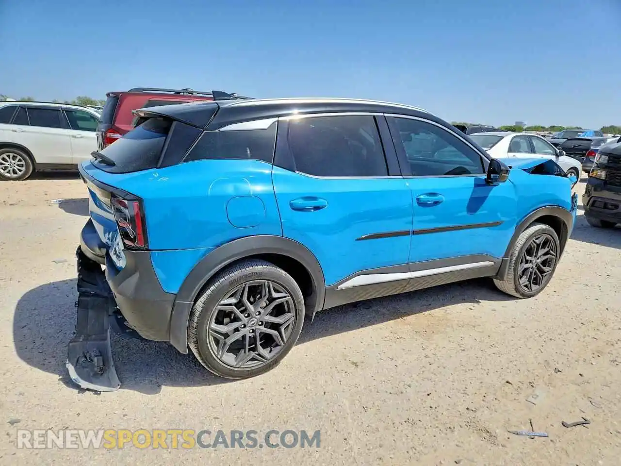 3 Photograph of a damaged car 3N8AP6DB4SL383840 NISSAN KICKS 2025
