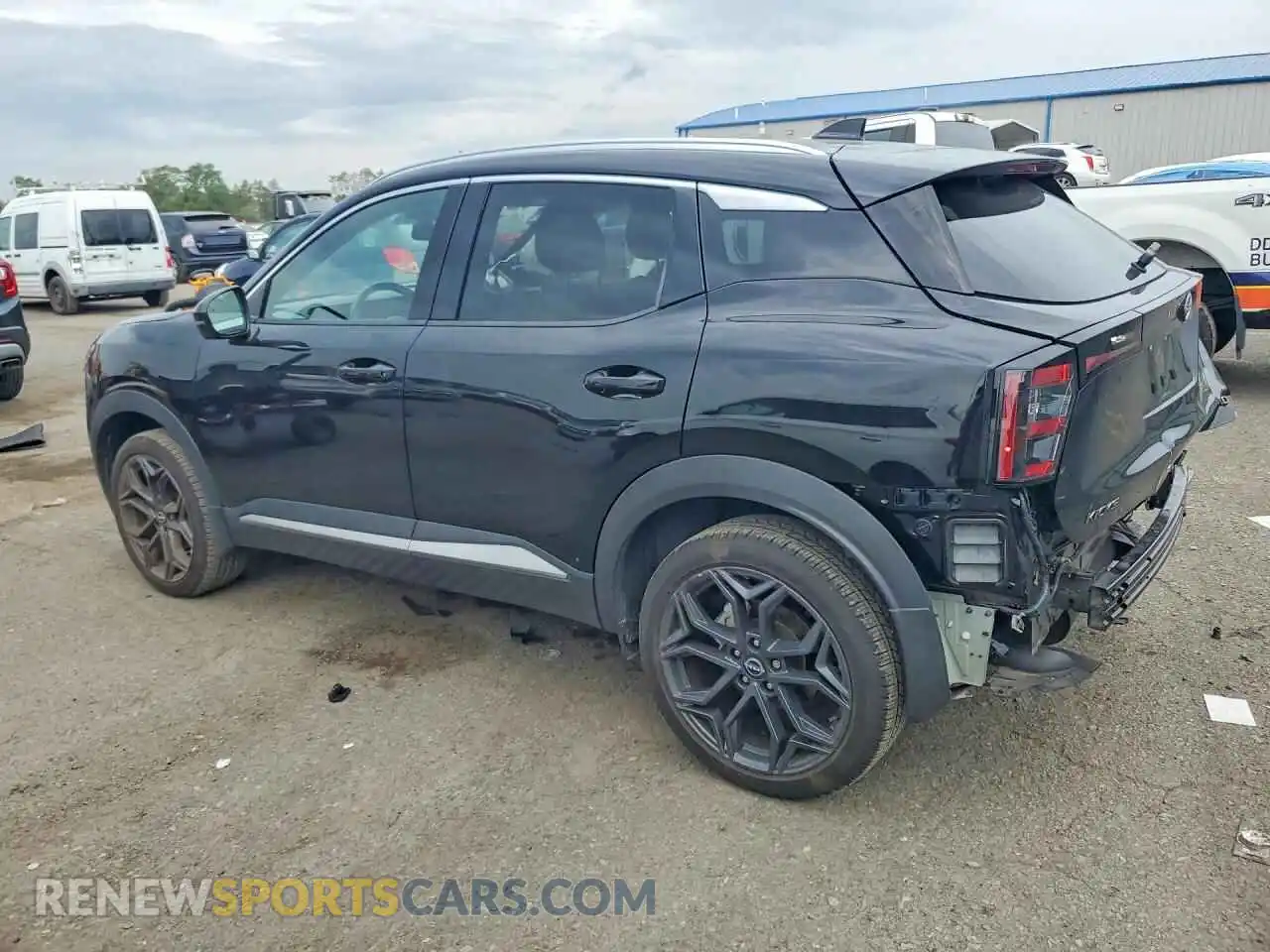 2 Photograph of a damaged car 3N8AP6DB5SL338373 NISSAN KICKS 2025