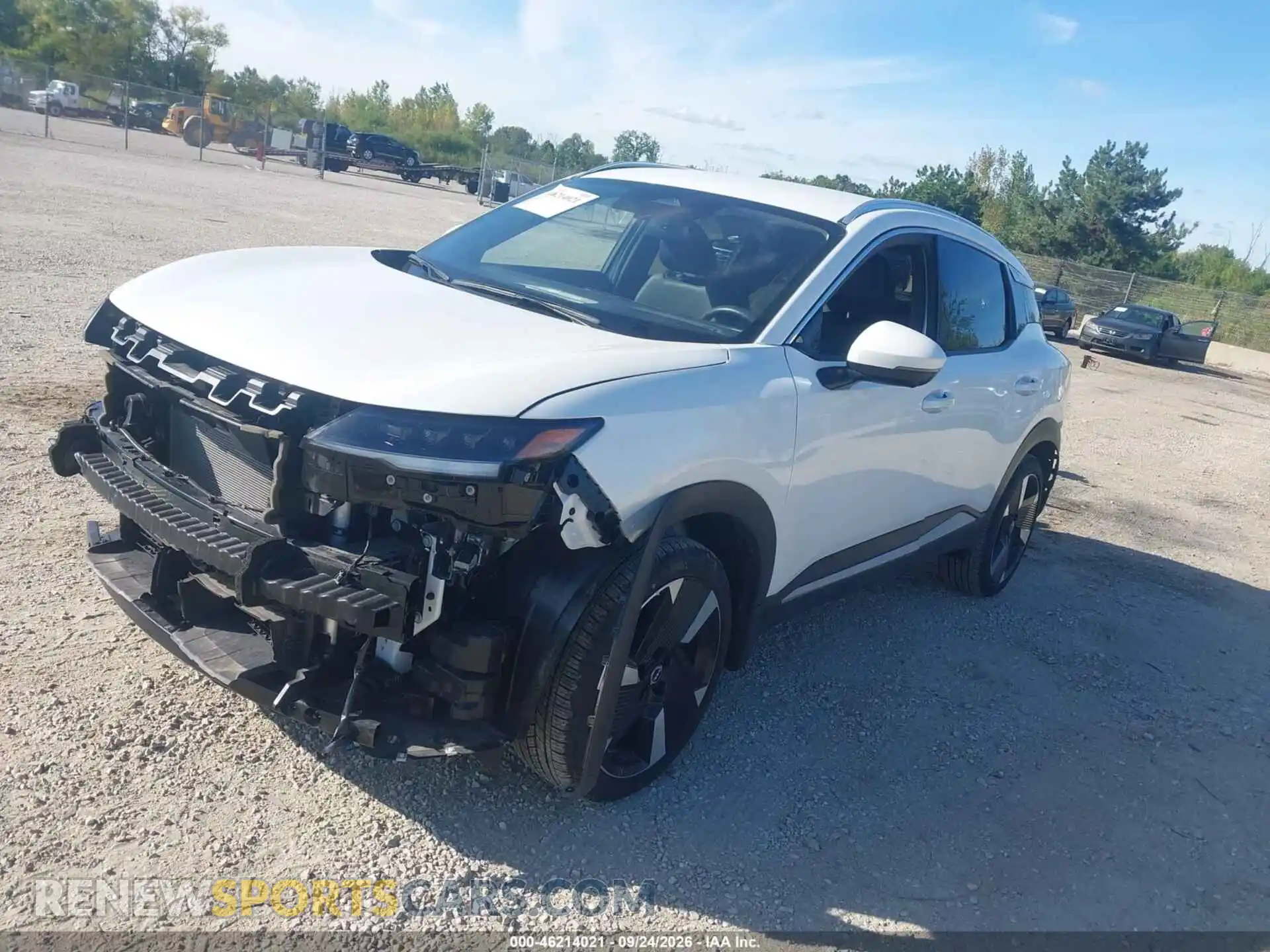 2 fotografías del automóvil dañado 3N8AP6DB5SL380977 NISSAN KICKS 2025