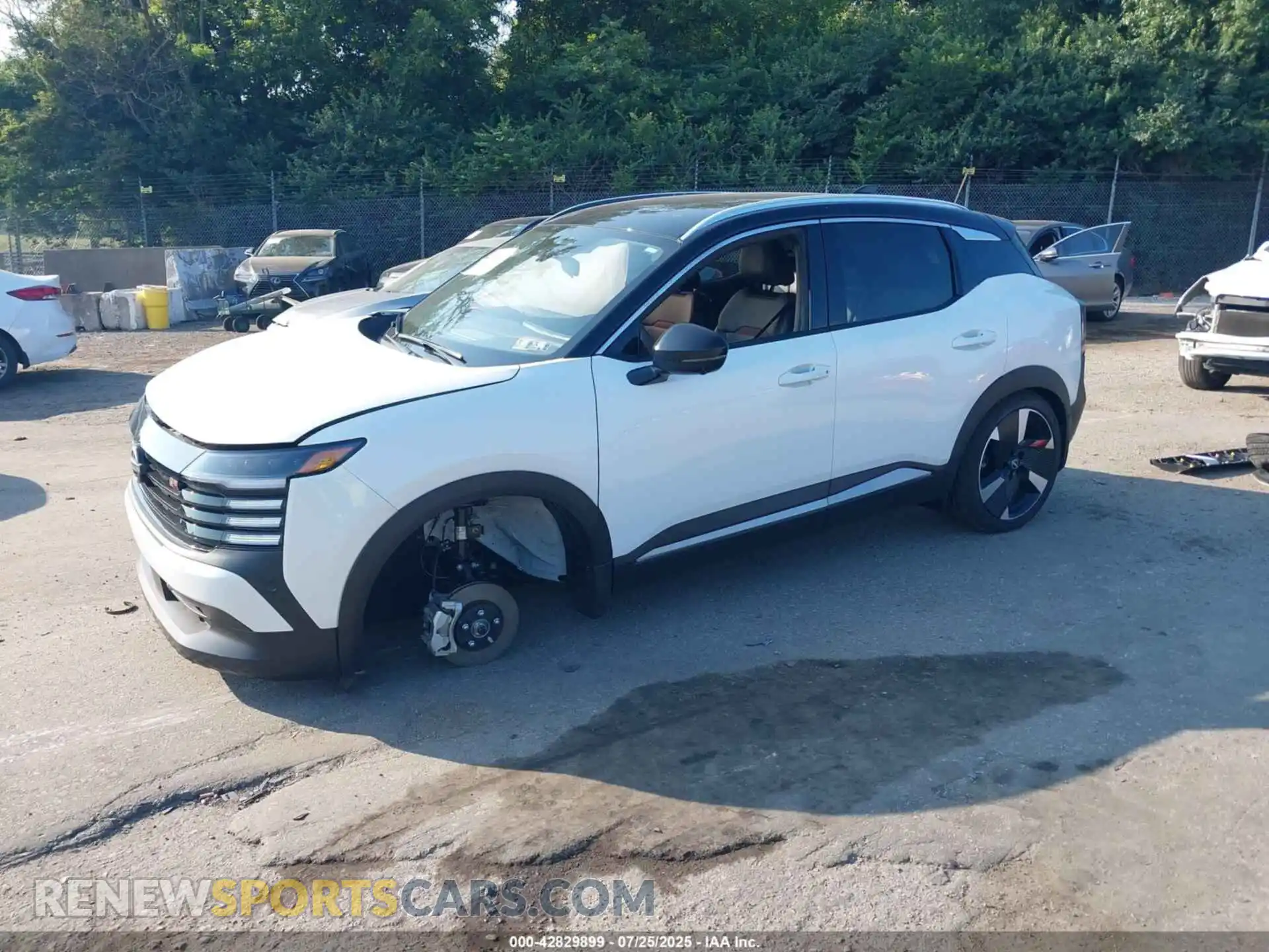 2 Photograph of a damaged car 3N8AP6DB8SL326783 NISSAN KICKS 2025