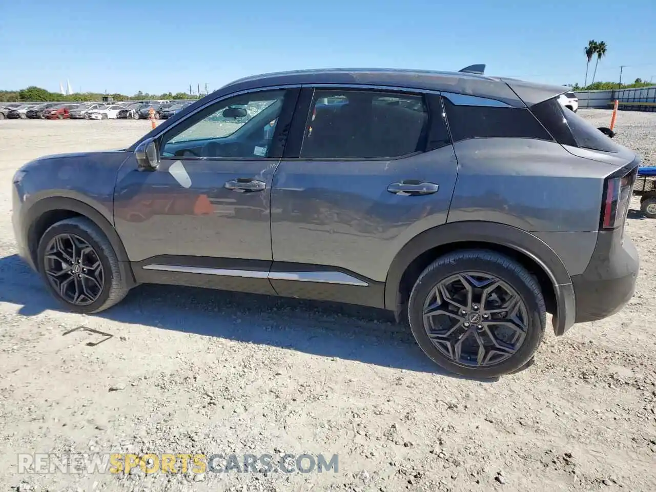 2 Фотография поврежденного автомобиля 3N8AP6DC1SL388891 NISSAN KICKS 2025