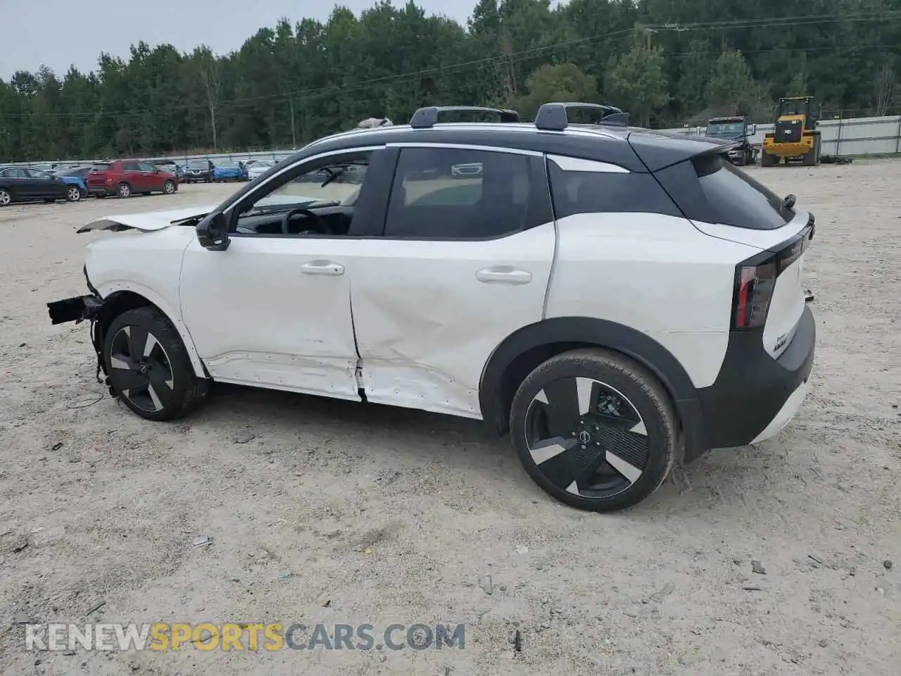 2 Photograph of a damaged car 3N8AP6DCXSL408829 NISSAN KICKS 2025