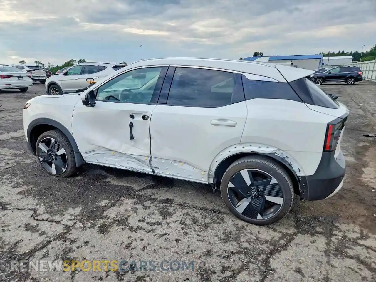 2 Photograph of a damaged car 3N8AP6DD3SL367016 NISSAN KICKS 2025