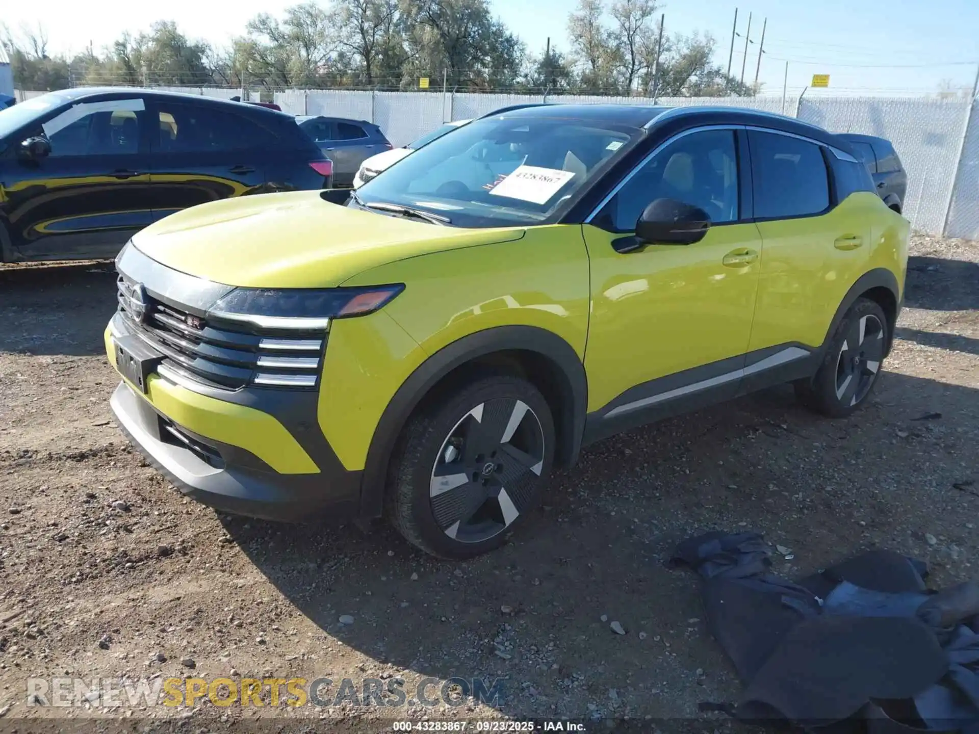 2 Фотография поврежденного автомобиля 3N8AP6DD5SL358110 NISSAN KICKS 2025