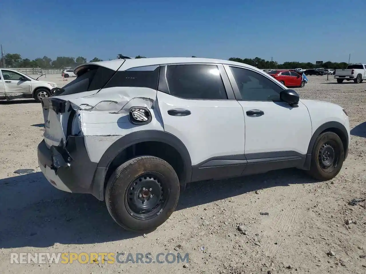 3 Photograph of a damaged car 3N8AP6BE6TL356329 NISSAN KICKS 2026