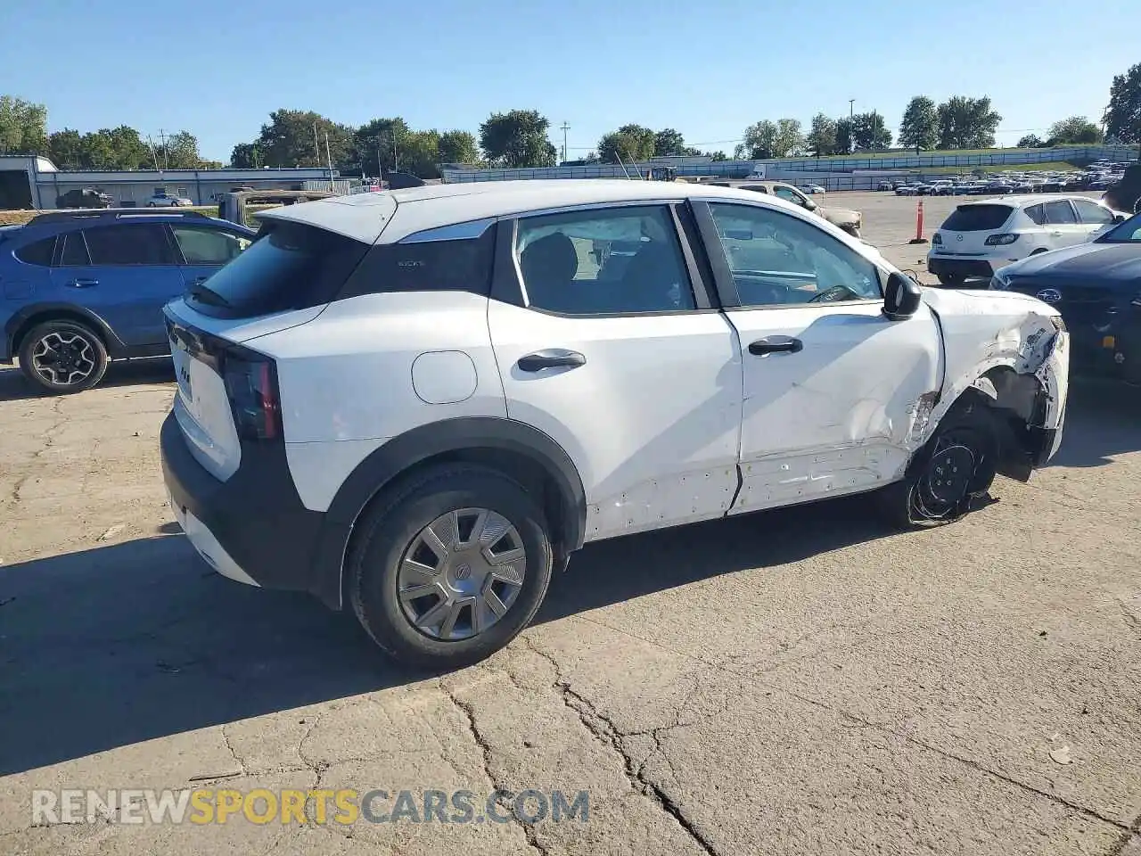 3 Photograph of a damaged car 3N8AP6BE8TL334252 NISSAN KICKS 2026