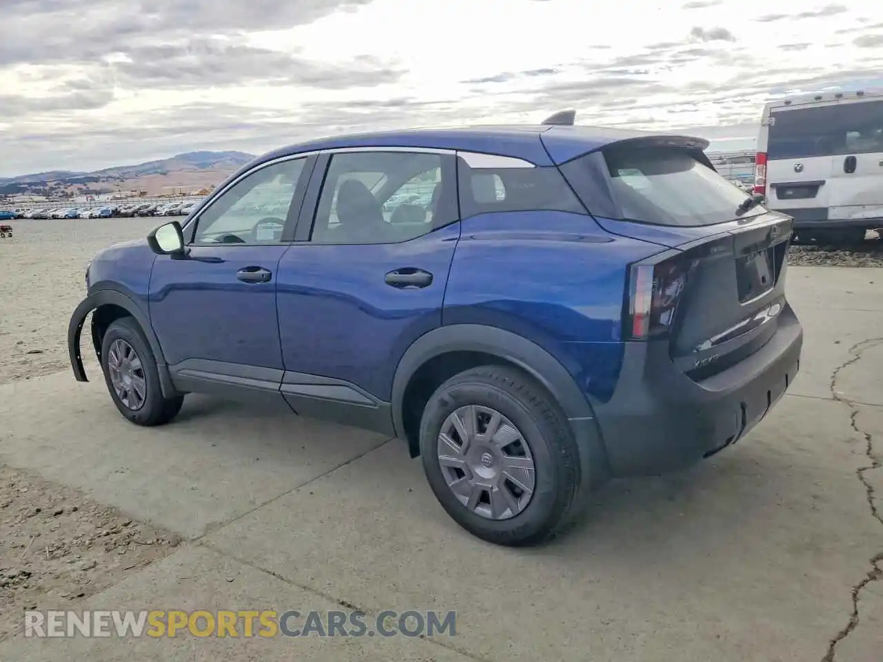 2 Photograph of a damaged car 3N8AP6BE9TL373657 NISSAN KICKS 2026