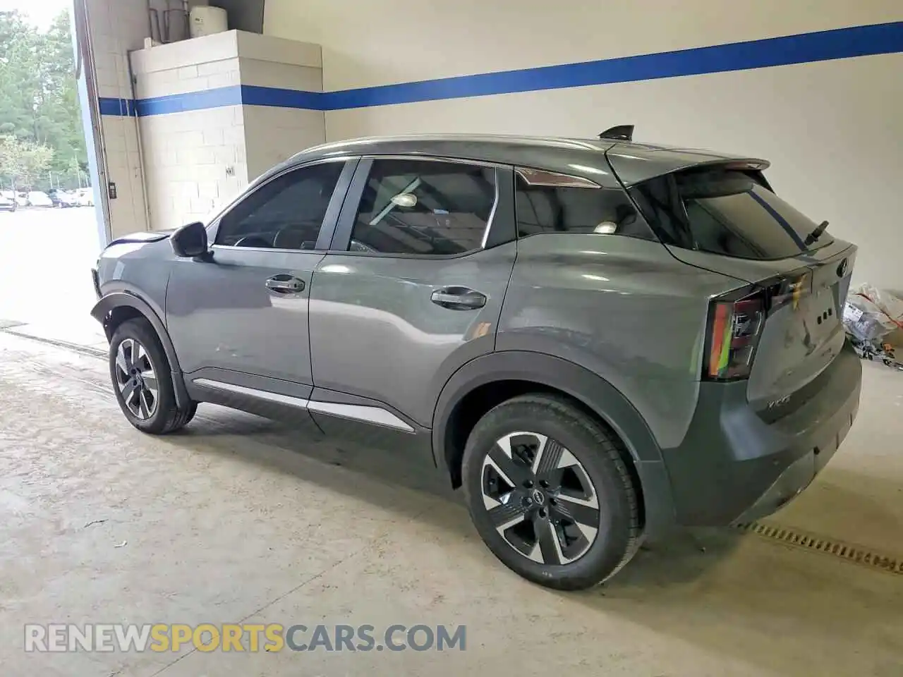 2 Photograph of a damaged car 3N8AP6CB1TL327132 NISSAN KICKS 2026