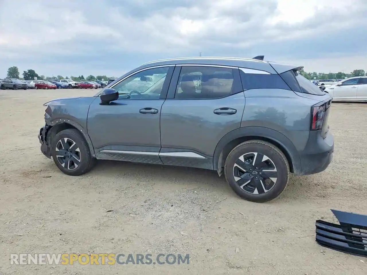 2 Photograph of a damaged car 3N8AP6CB4TL318439 NISSAN KICKS 2026