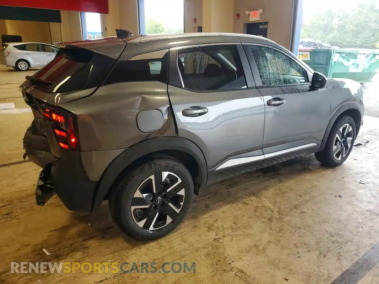 3 Photograph of a damaged car 3N8AP6CB9TL375932 NISSAN KICKS 2026