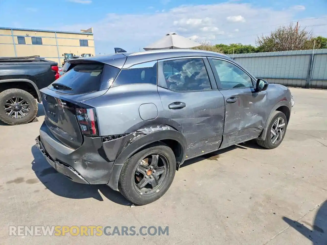 3 Фотография поврежденного автомобиля 3N8AP6CE0TL313197 NISSAN KICKS 2026