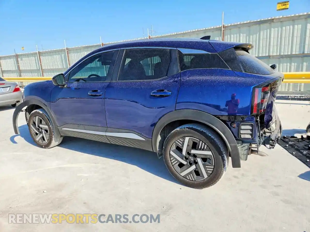 2 Photograph of a damaged car 3N8AP6CE1TL328288 NISSAN KICKS 2026