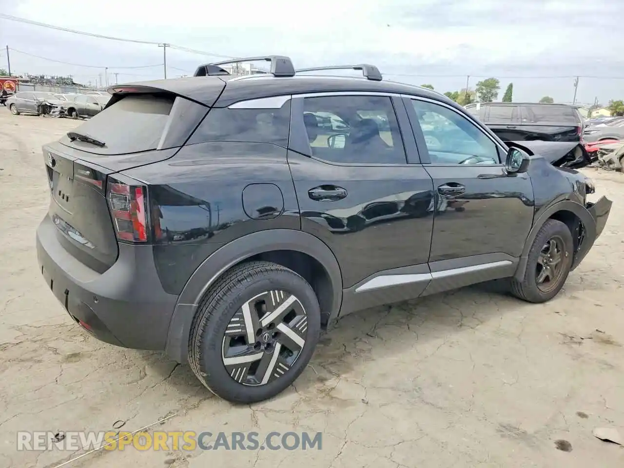 3 Photograph of a damaged car 3N8AP6CE1TL348623 NISSAN KICKS 2026