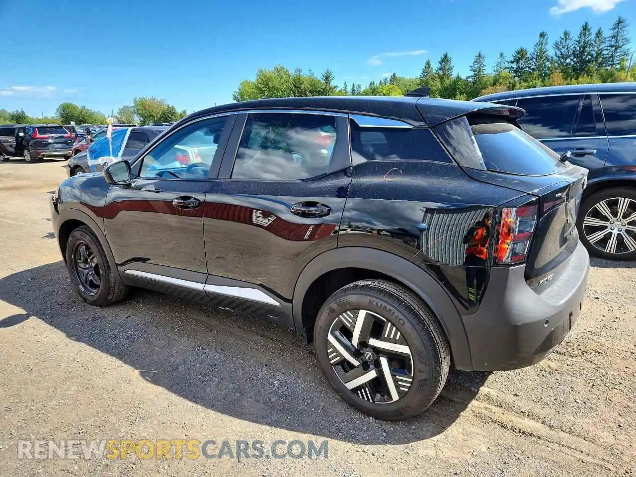 2 Photograph of a damaged car 3N8AP6CE1TL402888 NISSAN KICKS 2026
