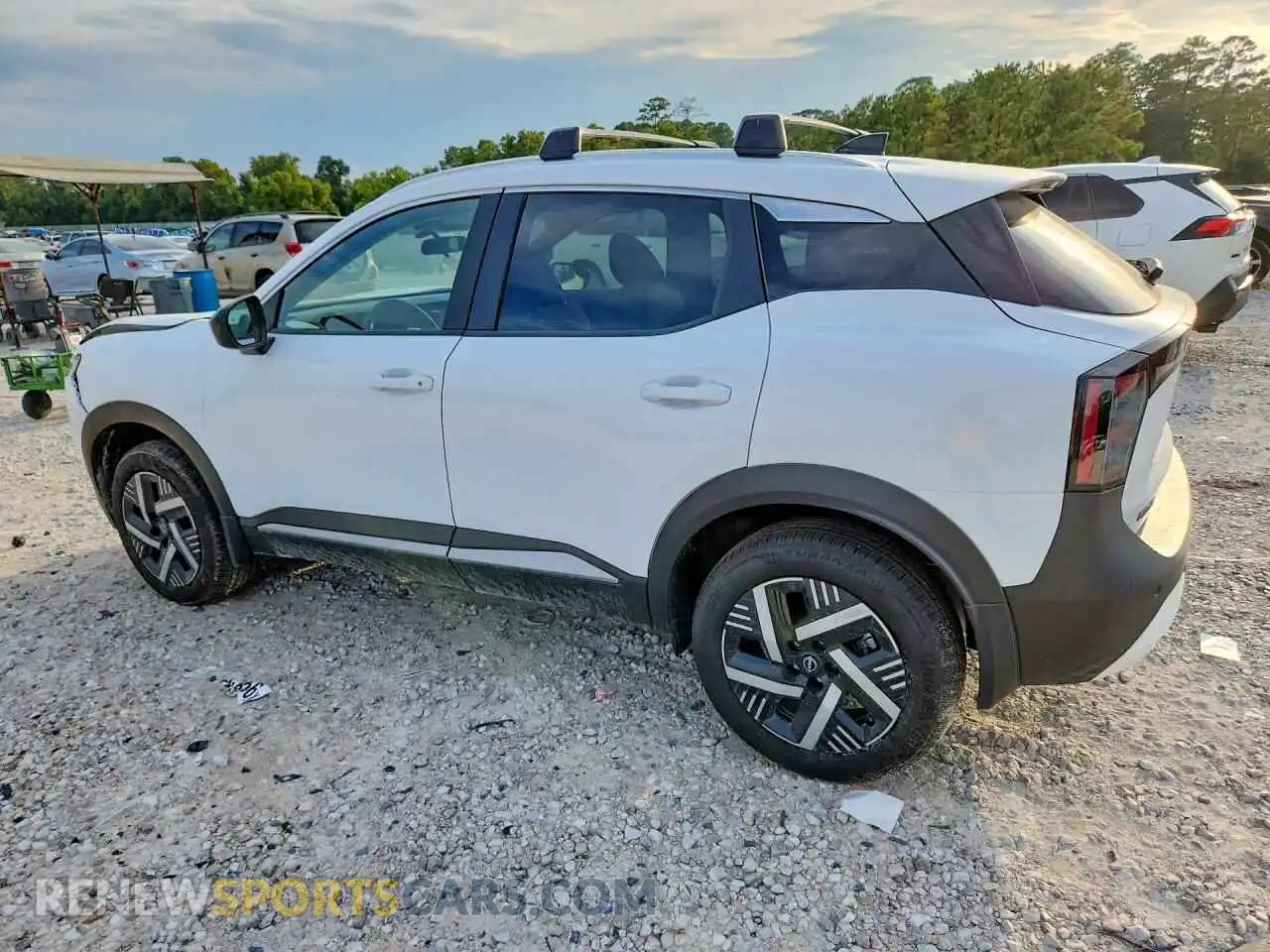 2 Photograph of a damaged car 3N8AP6CE2TL437844 NISSAN KICKS 2026