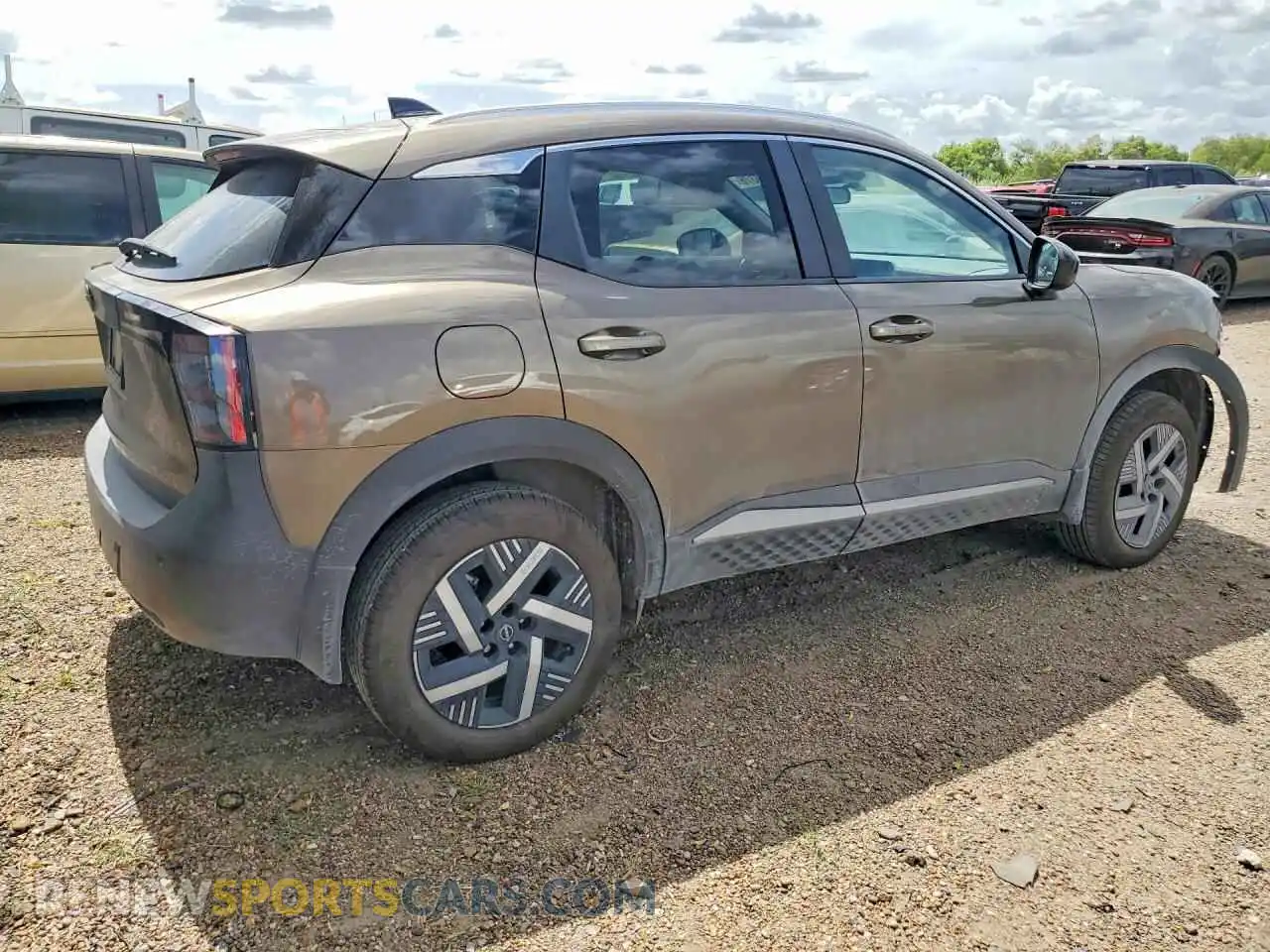 3 Photograph of a damaged car 3N8AP6CE3TL371398 NISSAN KICKS 2026
