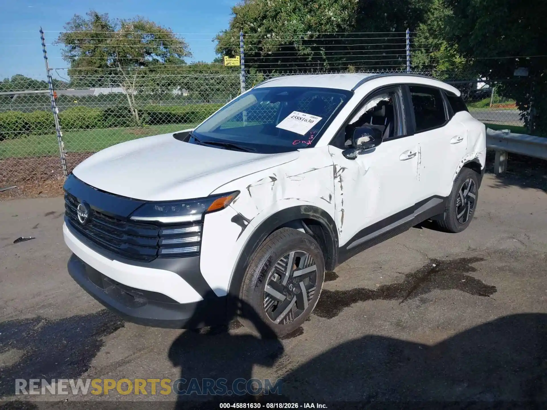 2 Фотография поврежденного автомобиля 3N8AP6CE4TL394348 NISSAN KICKS 2026