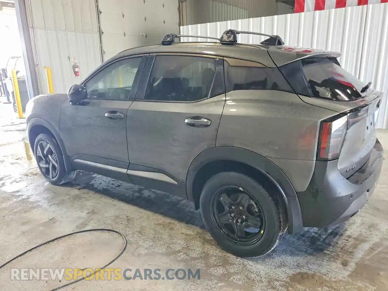 2 Photograph of a damaged car 3N8AP6CE5TL434825 NISSAN KICKS 2026