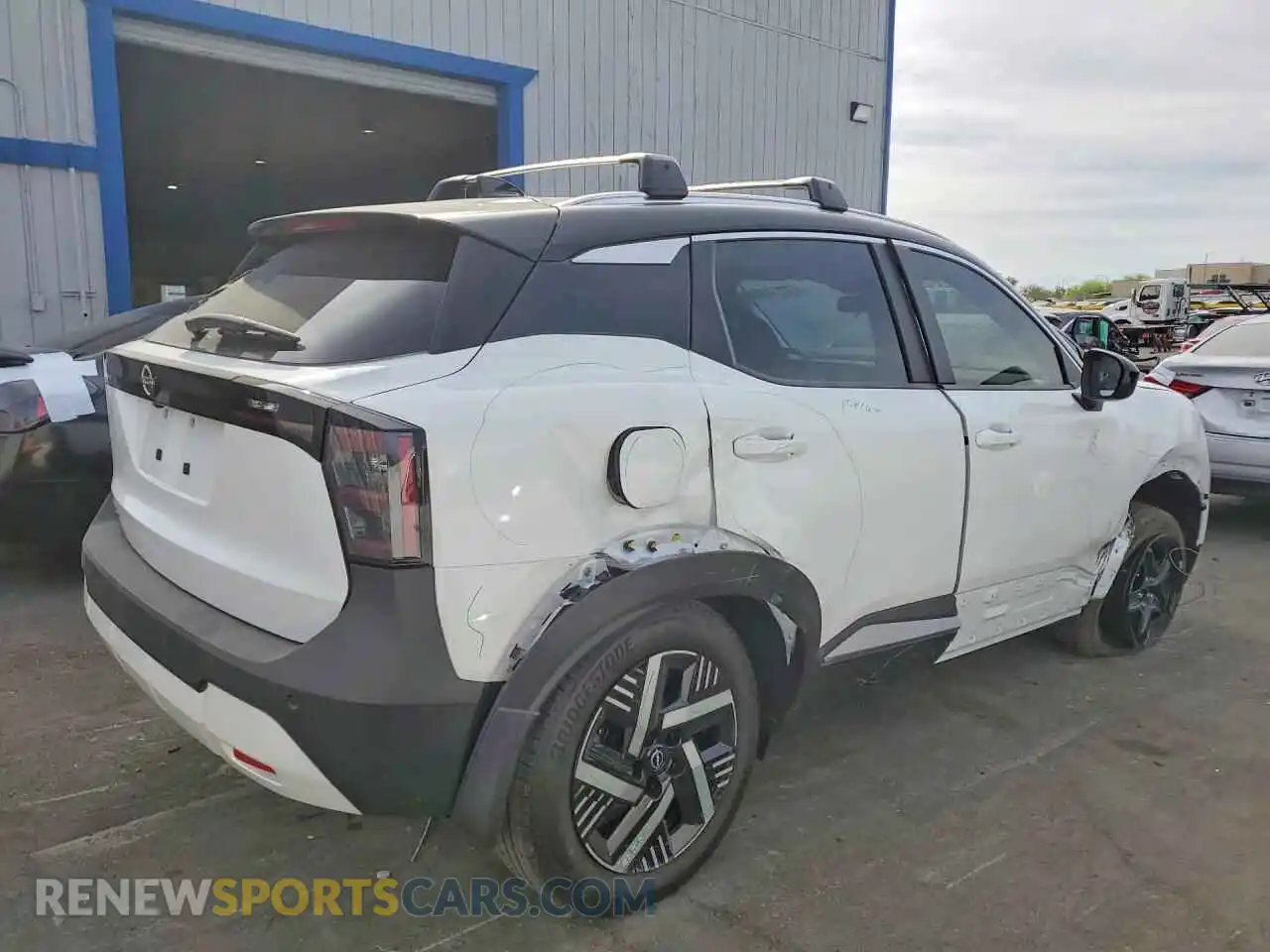 3 Photograph of a damaged car 3N8AP6CE6TL374781 NISSAN KICKS 2026