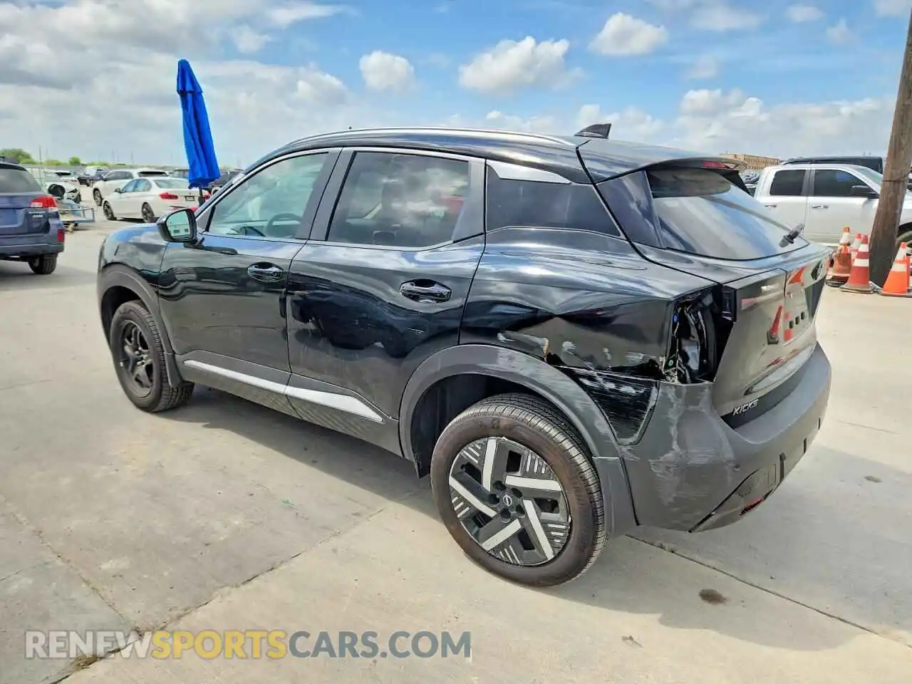 2 Photograph of a damaged car 3N8AP6CE7TL313035 NISSAN KICKS 2026
