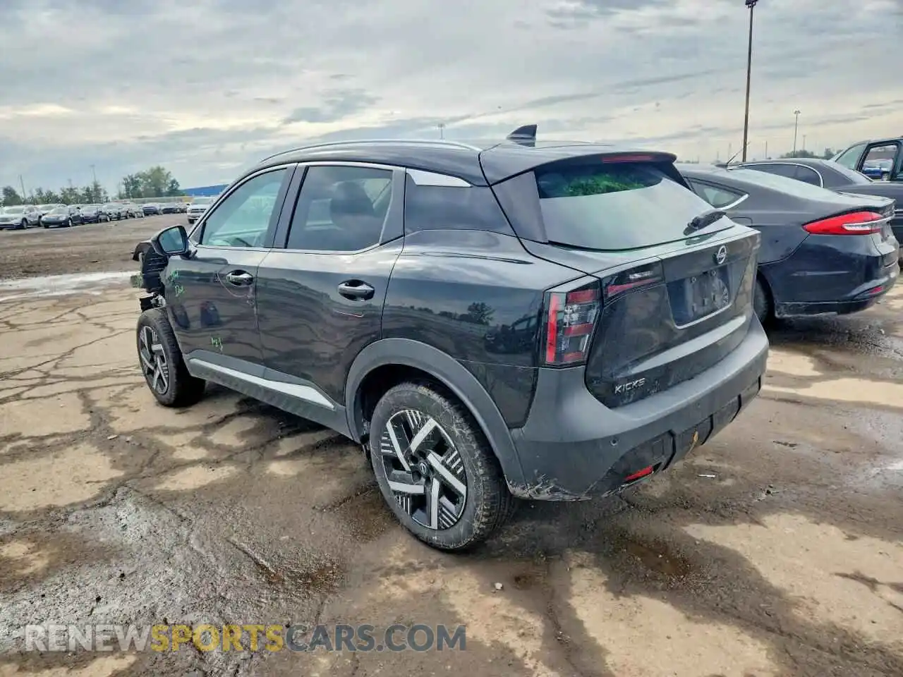 2 Photograph of a damaged car 3N8AP6CE9TL311836 NISSAN KICKS 2026