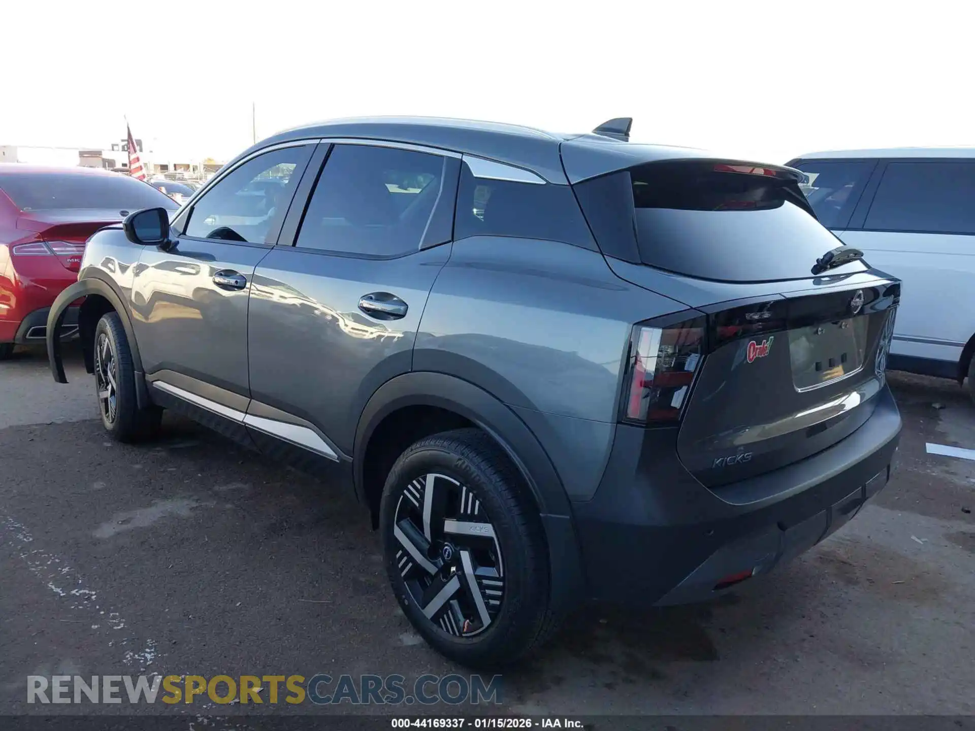 3 Photograph of a damaged car 3N8AP6CE9TL317846 NISSAN KICKS 2026