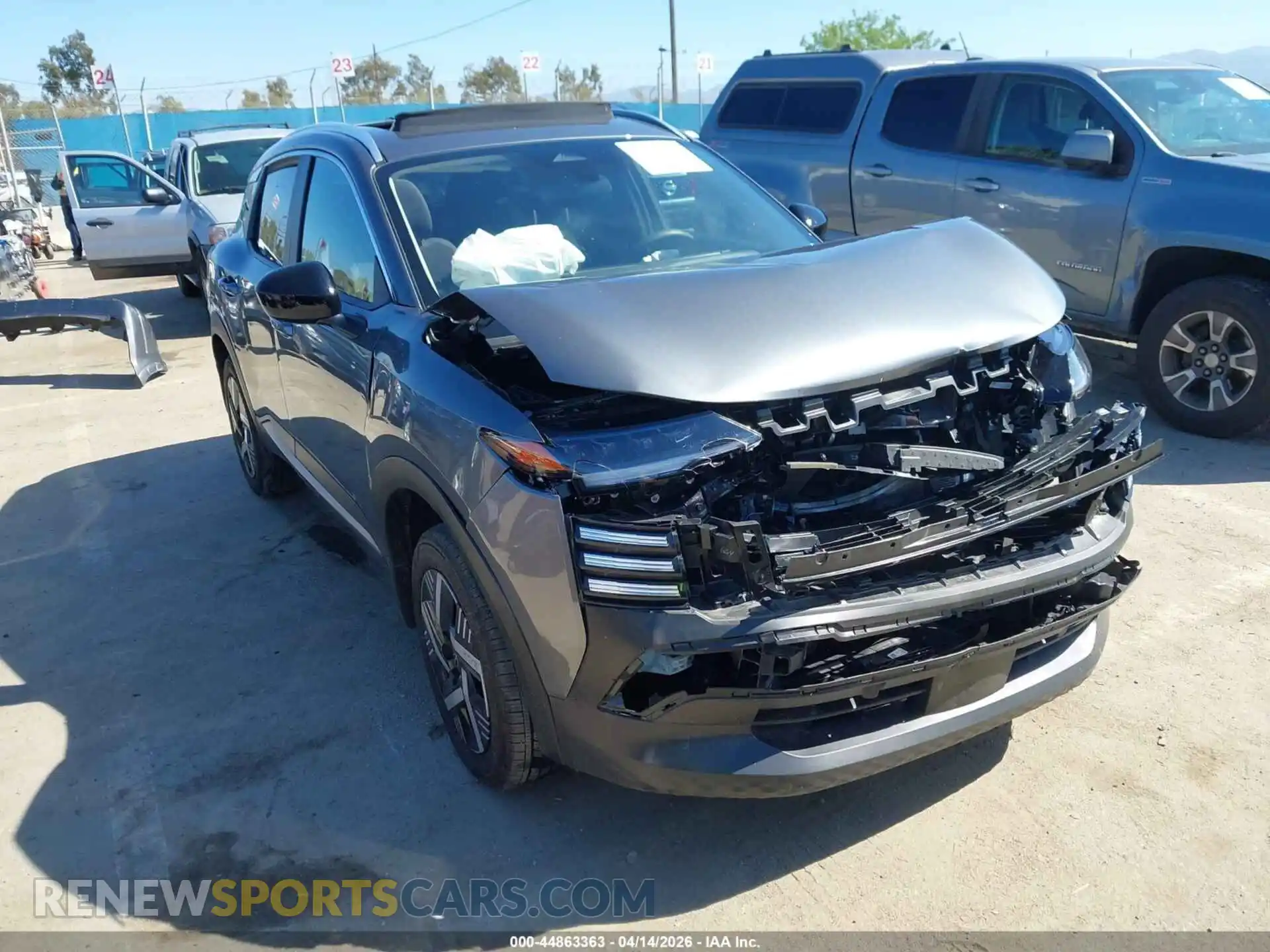1 Фотография поврежденного автомобиля 3N8AP6CE9TL333531 NISSAN KICKS 2026