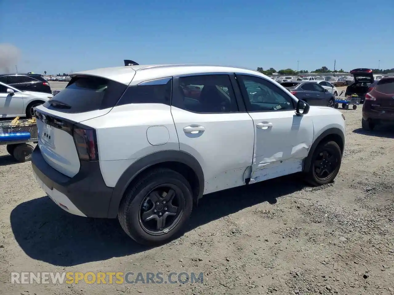 3 fotografías del automóvil dañado 3N8AP6CEXTL303633 NISSAN KICKS 2026