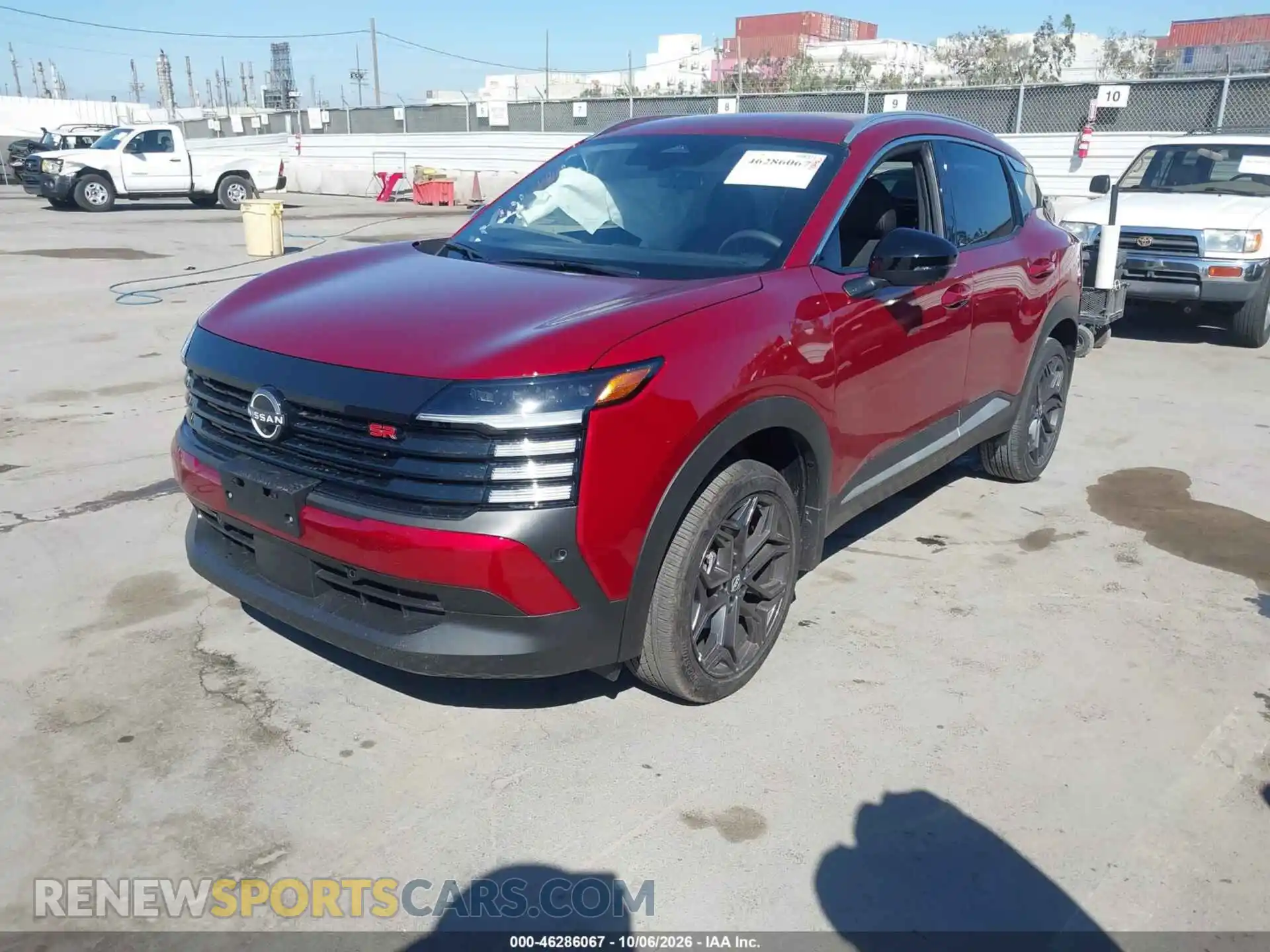 2 Фотография поврежденного автомобиля 3N8AP6DA0TL403171 NISSAN KICKS 2026