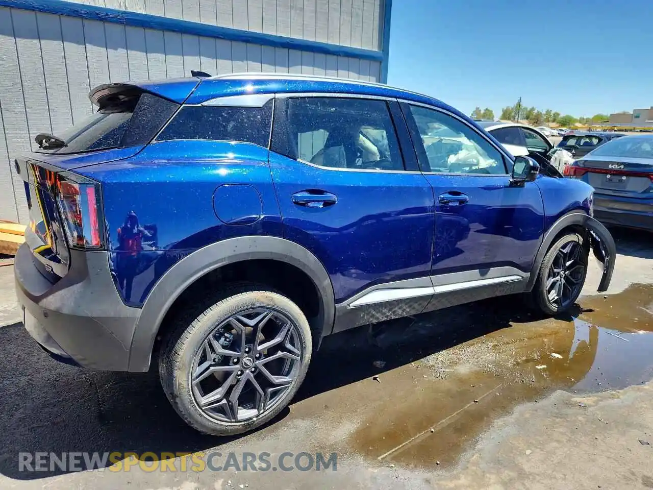 3 Photograph of a damaged car 3N8AP6DA1TL385957 NISSAN KICKS 2026