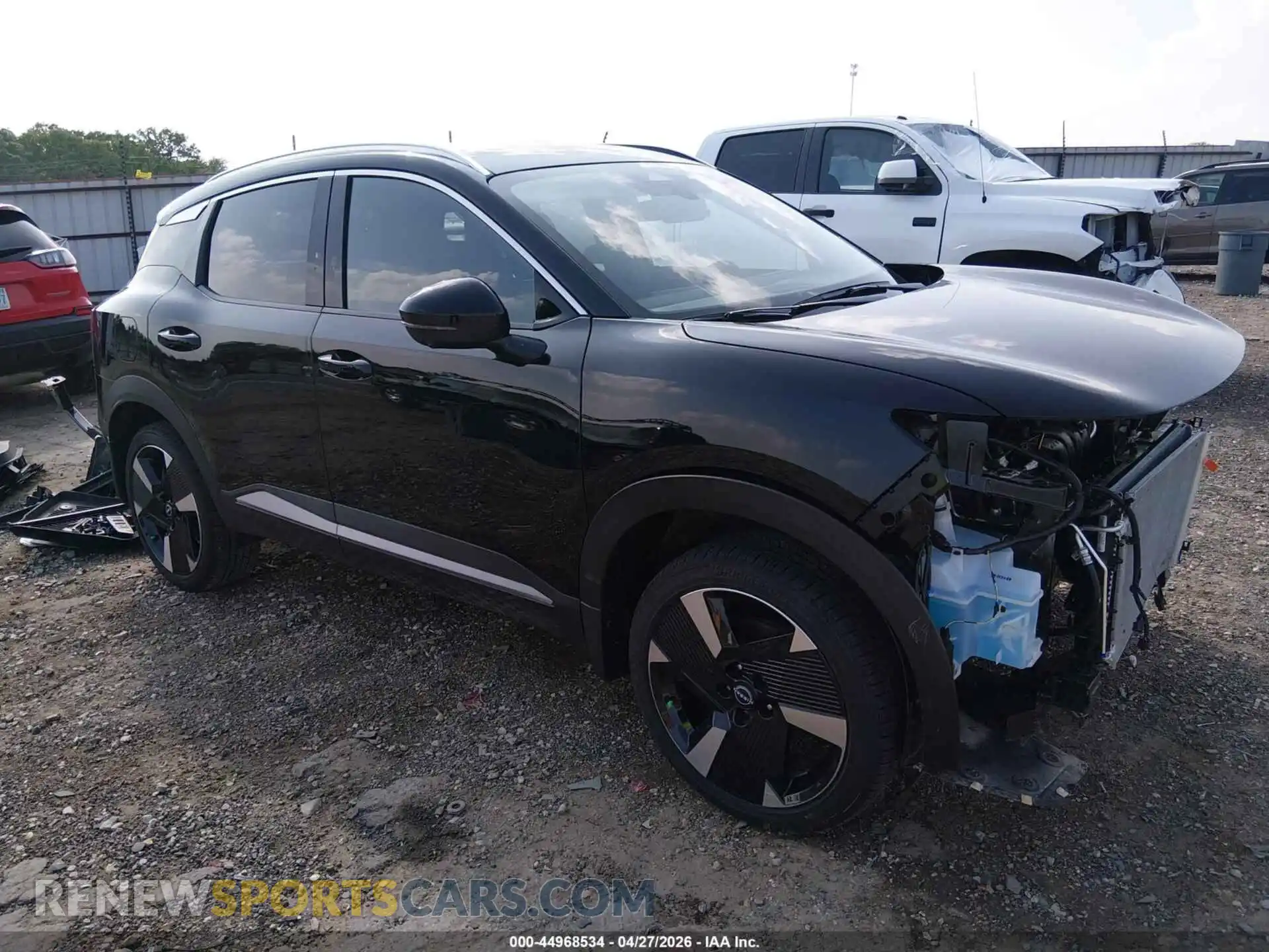 1 Photograph of a damaged car 3N8AP6DA2TL329512 NISSAN KICKS 2026