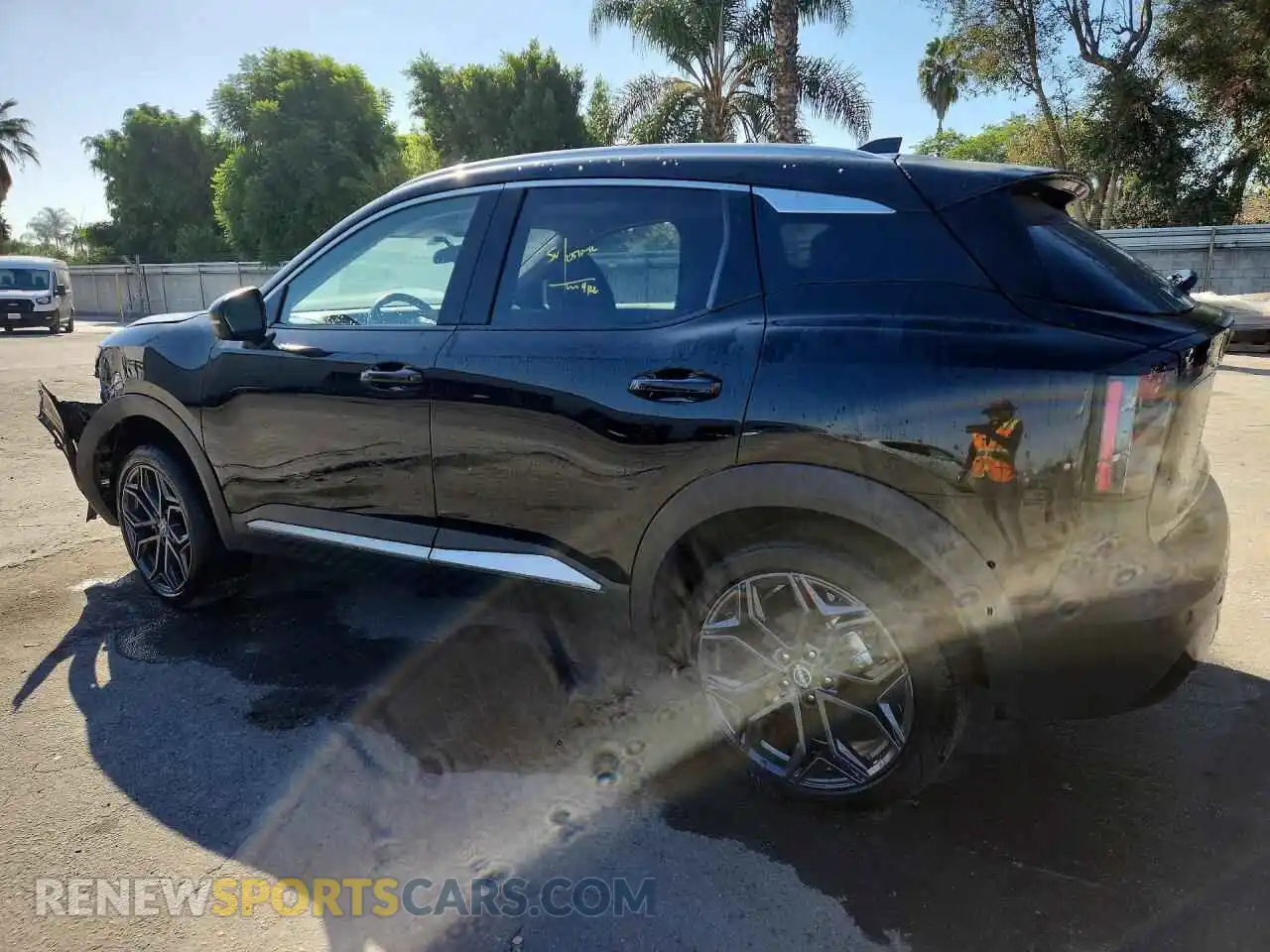 2 Photograph of a damaged car 3N8AP6DA2TL382789 NISSAN KICKS 2026