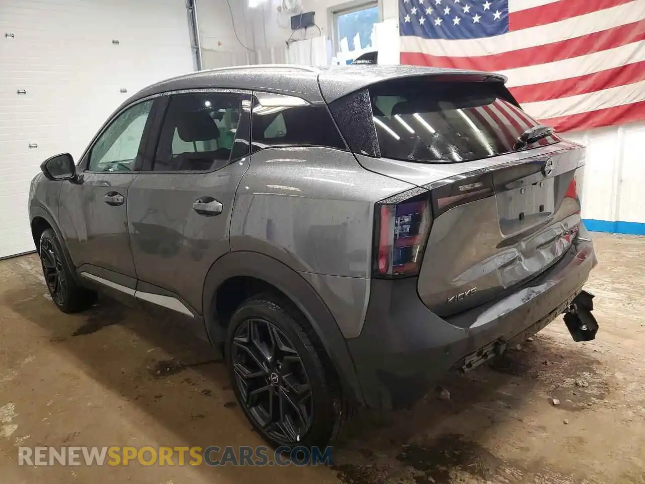 2 Photograph of a damaged car 3N8AP6DA4TL372684 NISSAN KICKS 2026